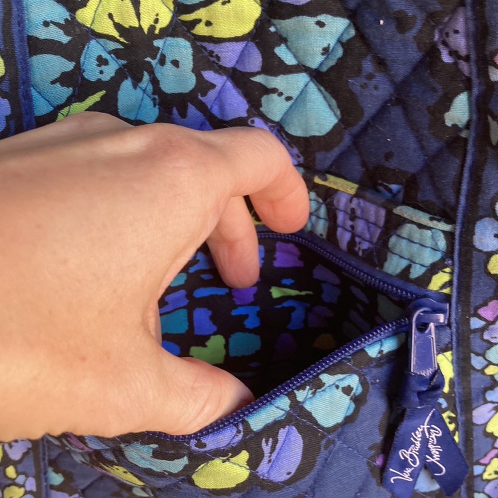 Vera Bradley blue  floral handbag purse - Picture 6 of 9